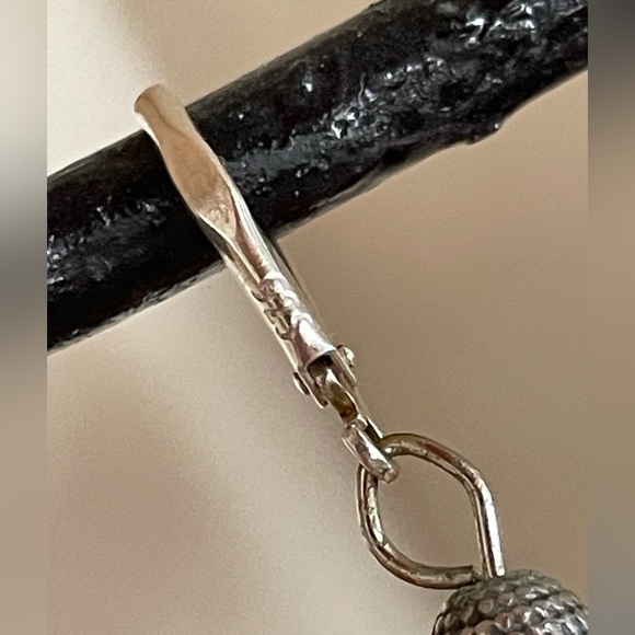 Beautiful sterling silver earrings with spherical  turquoise bead - Picture 2 of 5